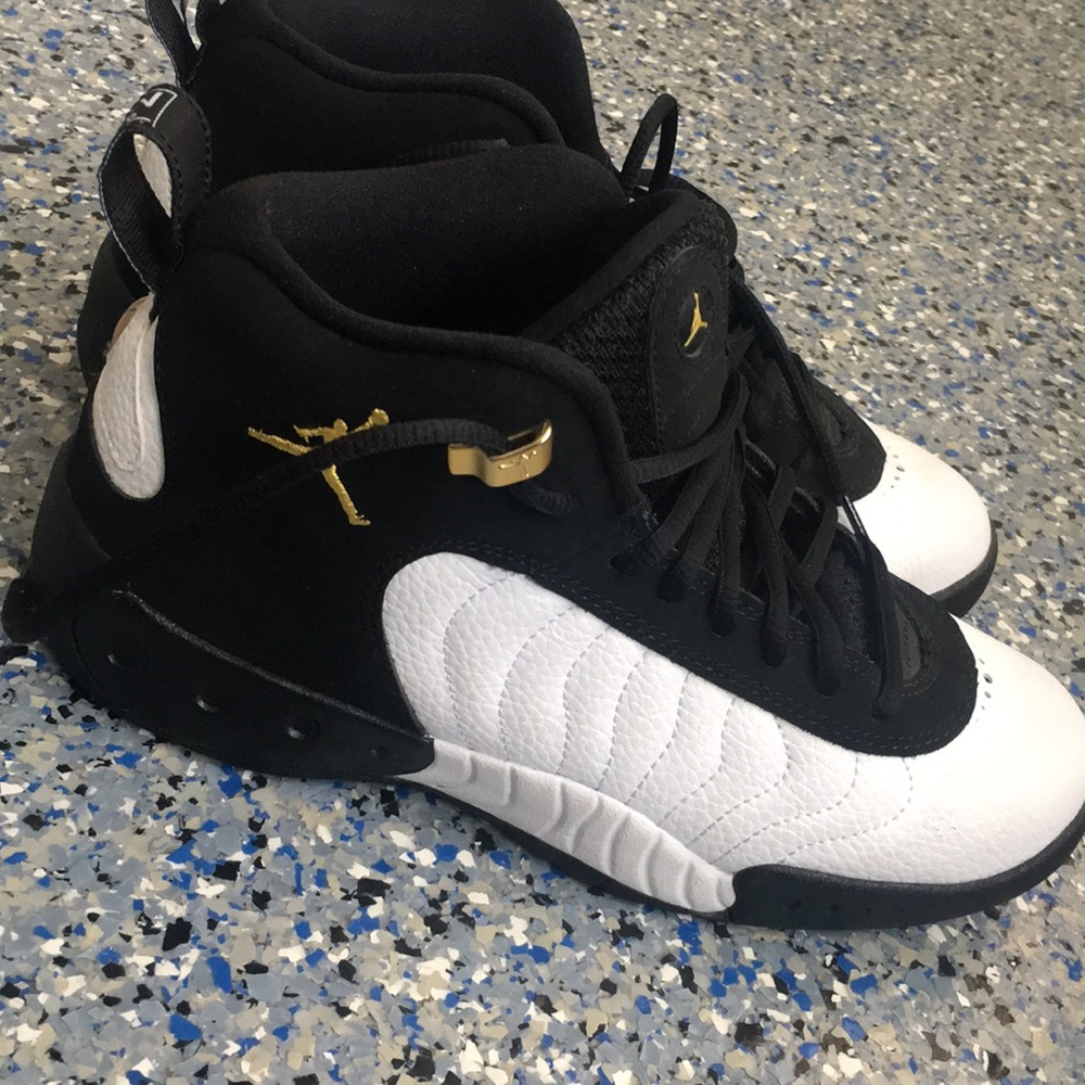 Selling some Jordan’s!